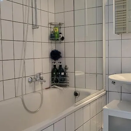 Lavish In The Heart Of Center