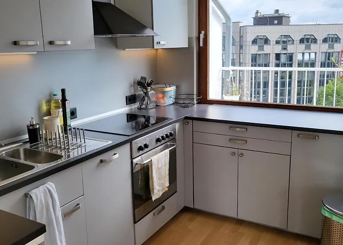 Lavish In The Heart Of Center * Düsseldorf