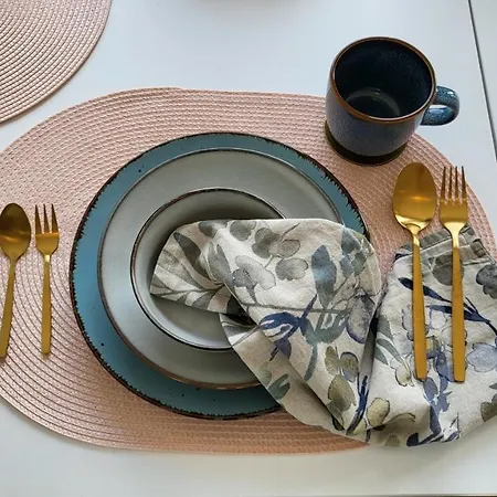 Lavish In The Heart Of Center 公寓 *